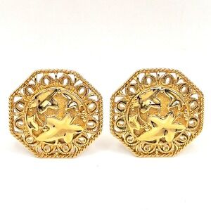 Jose‎ Maria Barrera for Avon Vintage Gold Tone Filigree Floral Clip On Earrings